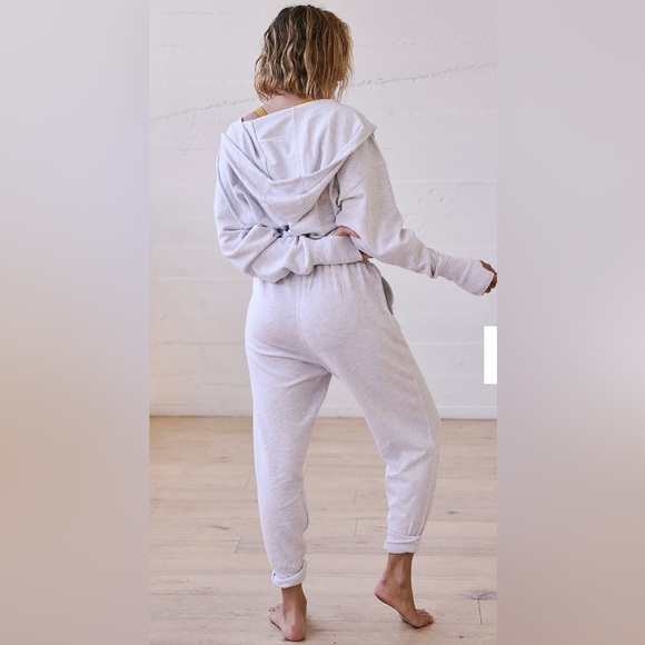 Free People Movement Training Day jumpsuit NWOT - Picture 5 of 8